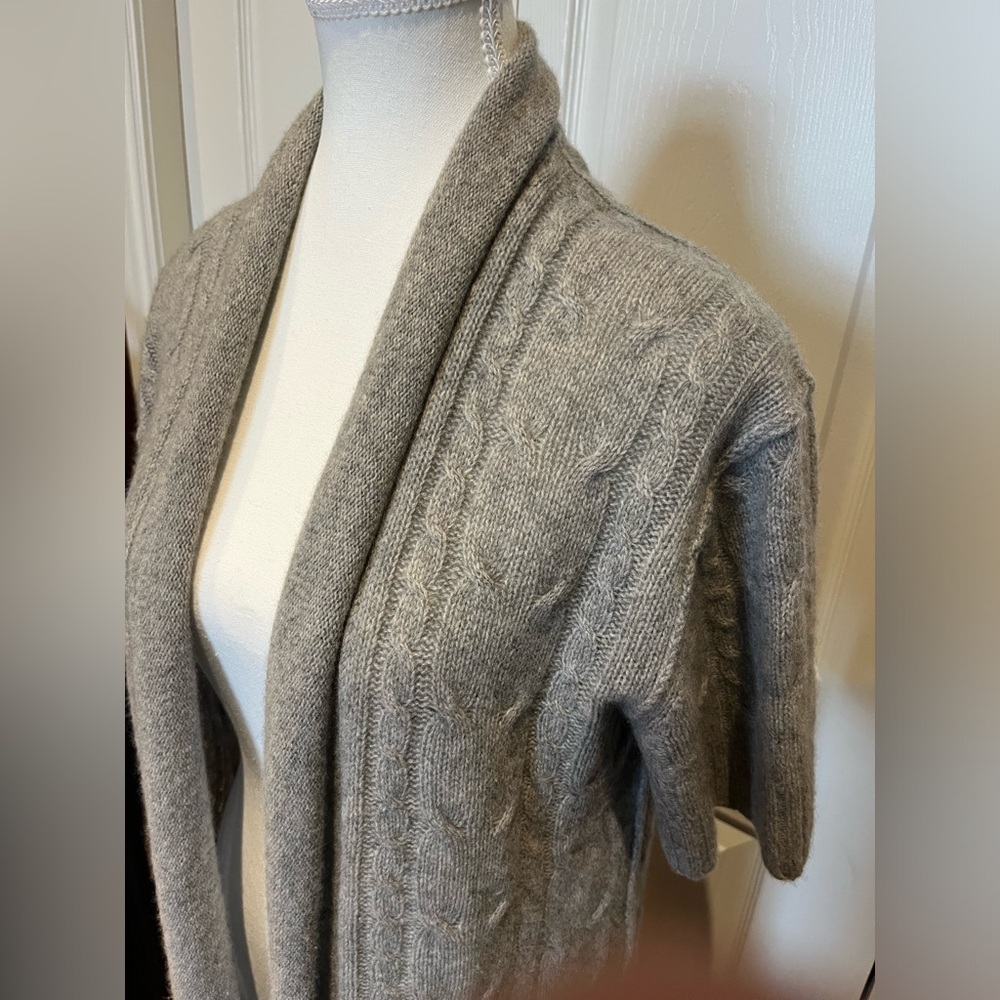 100% Cashmere Gray Cardigan, Size Medium